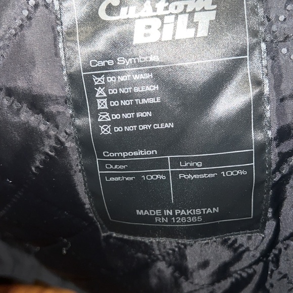 Custom Bilt Motorcycle Jacket - Picture 9 of 10